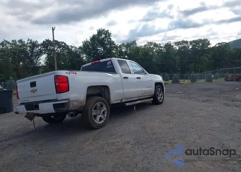 2018 Chevrolet Silverado 1500 Custom z USA, uszkodzony, nr VIN 1GCVKPEC6JZ157413